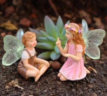 2pcs Cute Whispering Fairy Garden Resin Crafts Tabletop Ornaments